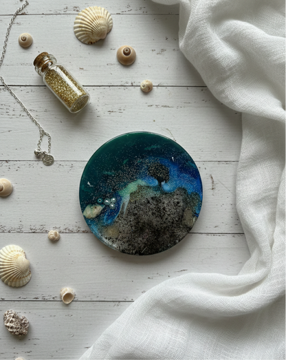 Custom Ocean-Inspired Resin Art | Handcrafted Geodes, Jewelry & Decor